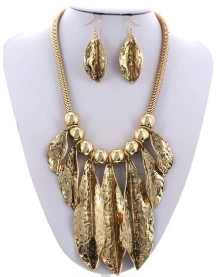 Gold Leaf Necklace Set