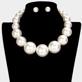 Classic Chuncky Pearl Necklace Set