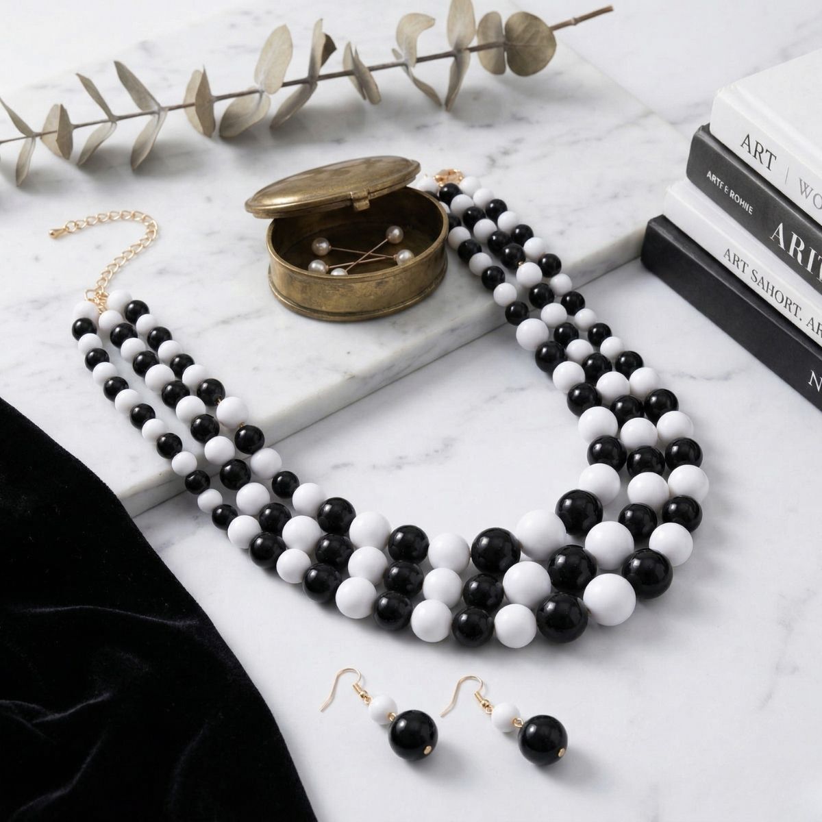 Black White Ball Bead Necklace Layered 3 Strand
